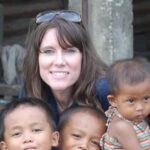 Rhonda Blanchard with Honduran children